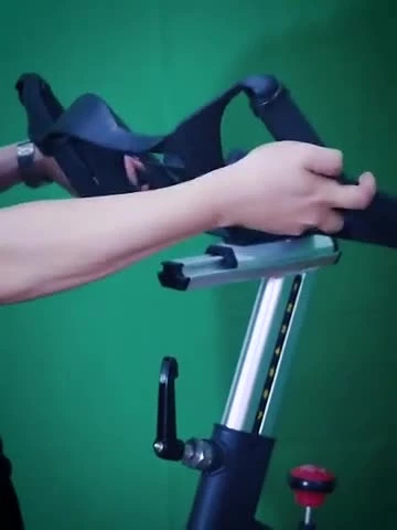 Vendita calda di alta qualità all'ingrosso di nuovo design Spin Bike Sport Palestra Attrezzature per il fitness Esercizio Spinning Bike per uso domestico